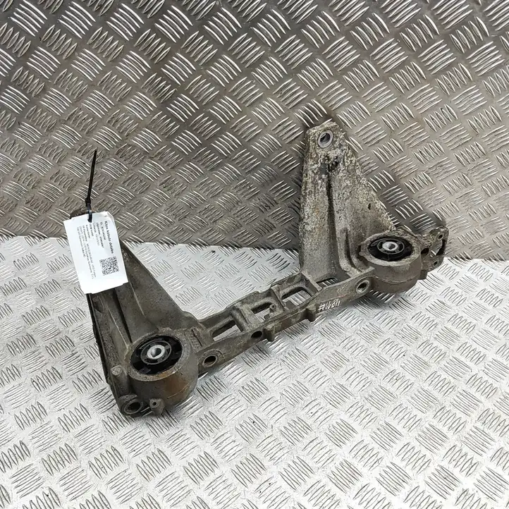 Mercedes-Benz Vito W447 (2014 - ) A4473530000 Кронштейн заднего редуктора — фото 4
