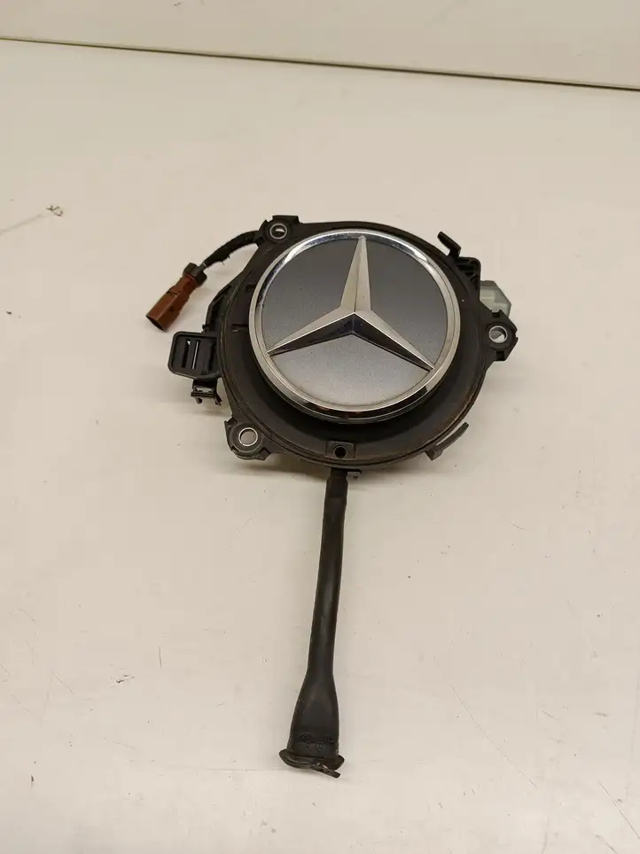 Mercedes-Benz EQC (2018 - ) A0997503300 Ручка крышки багажника — фото 1