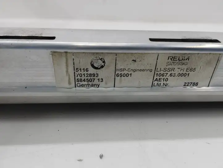 BMW 7 E65 E66 (2001 - 2008) 7012893 Солнцезащитная шторка задней двери — фото 8