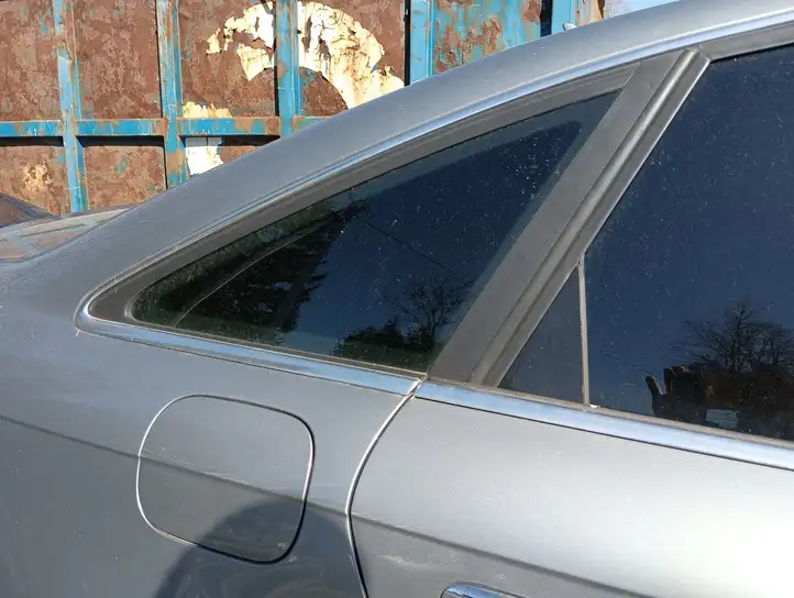 Audi A6 S6 C6 4F (2008 - 2011) Заднее боковое стекло — фото 2