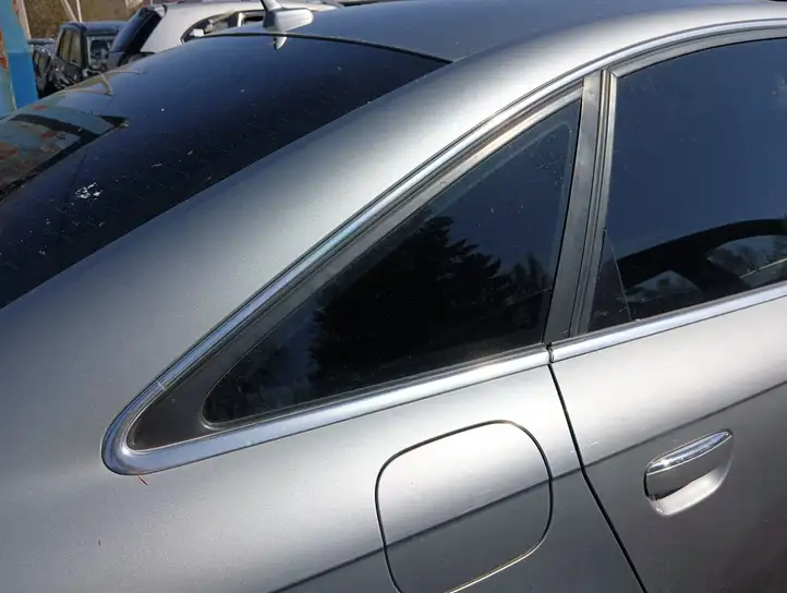 Audi A6 S6 C6 4F (2008 - 2011) Заднее боковое стекло — фото 3
