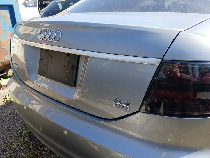 Audi A6 S6 C6 4F (2008 - 2011) Крышка багажника — фото 4