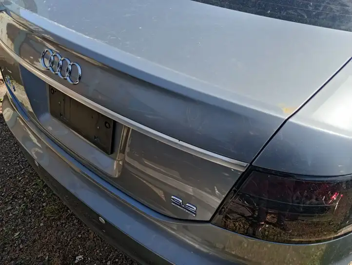 Audi A6 S6 C6 4F (2008 - 2011) Крышка багажника — фото 5