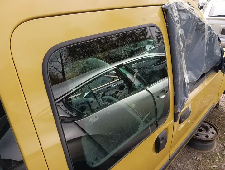 Renault Kangoo I (1997 - 2003) Боковая раздвижная дверь — фото 6