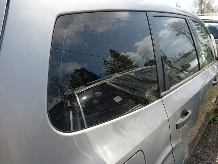Subaru Forester SH (2008 - 2013) Заднее боковое стекло — фото 2