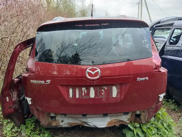 Mazda 5 (2005 - 2010) Крышка багажника — фото 1
