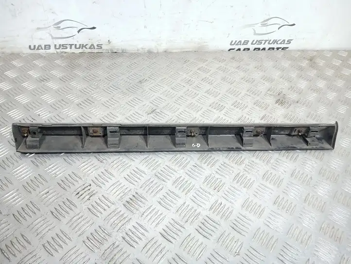Mazda CX-7 (2009 - 2014) EH6651RG1 Молдинги задней двери — фото 2