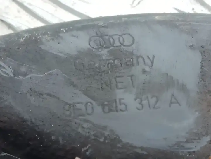 Audi A4 S4 B8 8K (2007 - 2011) 8E0615312A Пыльник тормозного диска передний — фото 3