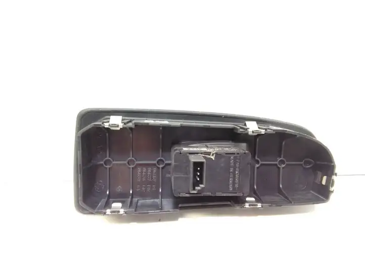 BMW 1 E81 E87 (2004 - 2011) 6970247 Кнопка стеклоподъемников — фото 2