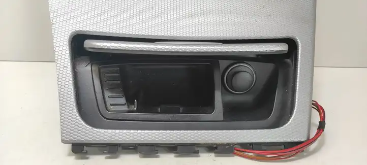 BMW 1 E81 E87 (2004 - 2011) 47359 Передняя пепельница — фото 3