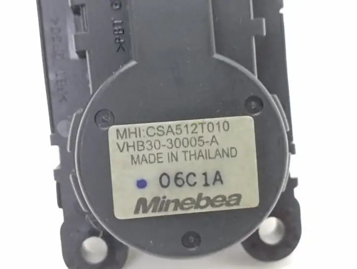 Mitsubishi ASX (2010 - 2016) CSA512T010 Двигатель задвижки потока воздуха — фото 4