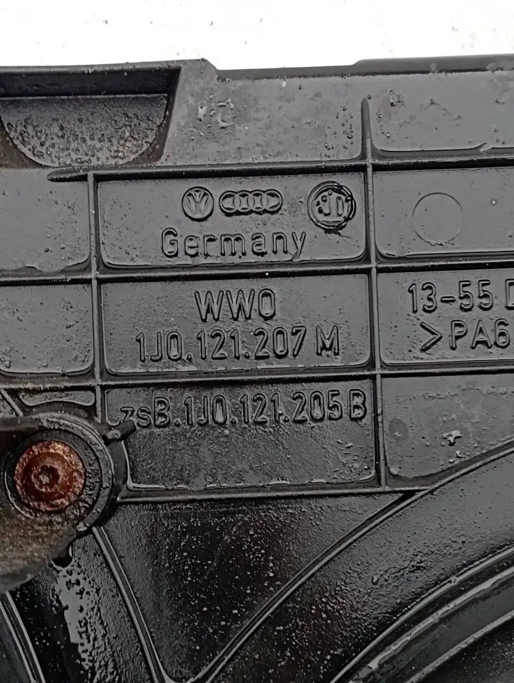 Volkswagen Bora (1998 - 2005) 1J0121207M Электровентилятор радиатора — фото 2