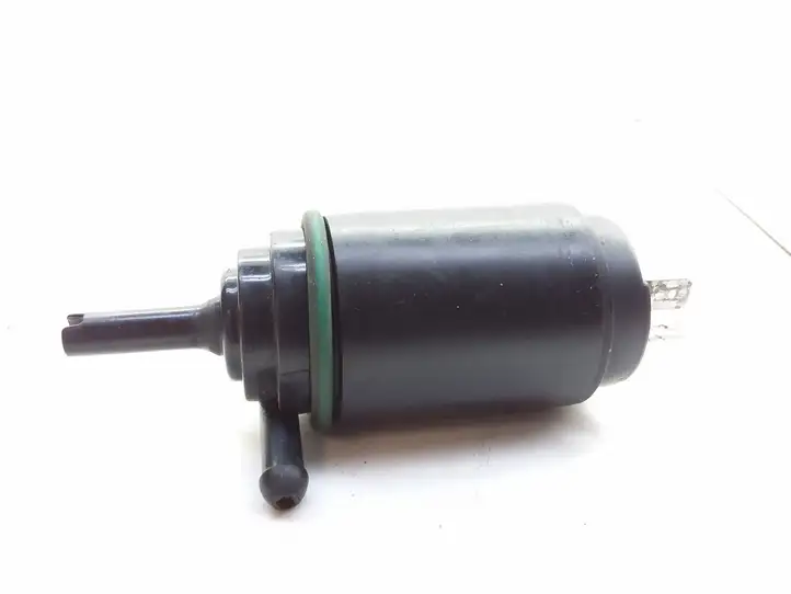 Mitsubishi Carisma (1999 - 2004) 1198500200 Насос омывателя стекла — фото 3