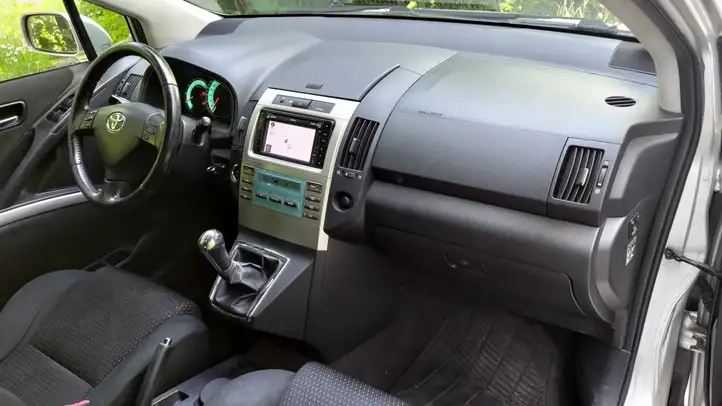 Toyota Corolla Verso AR10 (2004 - 2009) Комплект отделки дверей — фото 1
