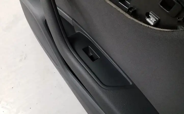 Audi A4 S4 B9 8W (2019 - ) 8W0867118 Обшивка передней двери — фото 10