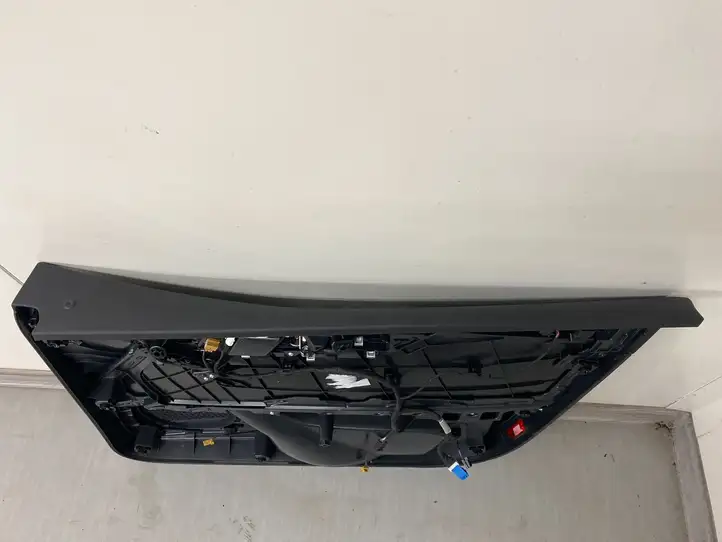 Audi A4 S4 B9 8W (2019 - ) 8W0867133 Обшивка передней двери — фото 15