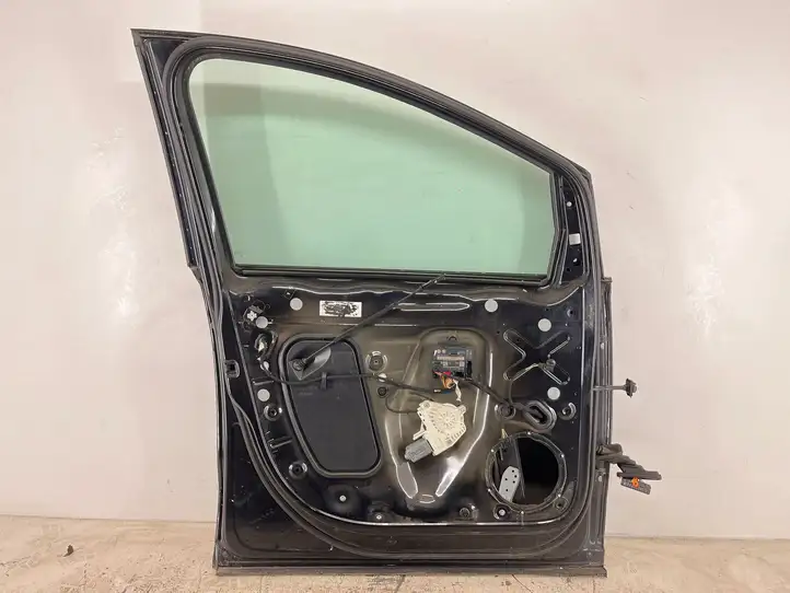 Volkswagen Sharan (2010 - 2015) Дверь — фото 9