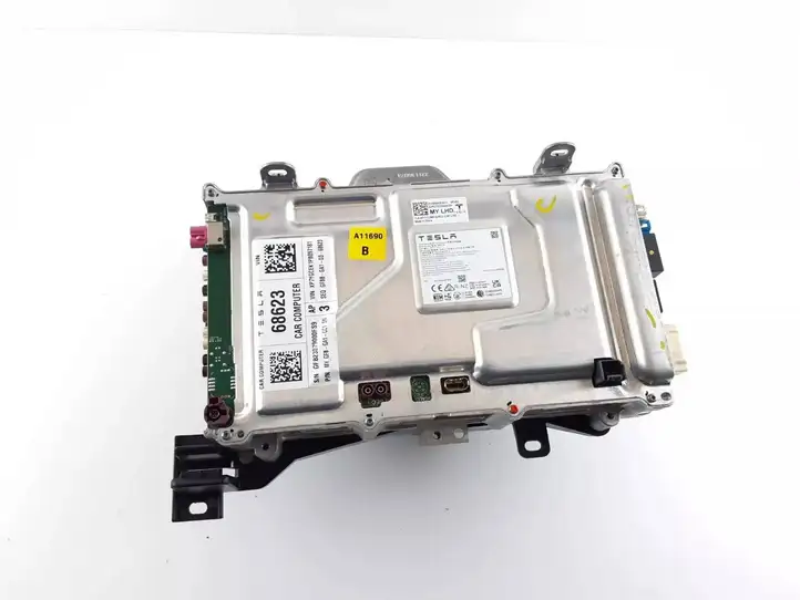Tesla Model Y (2019 - 2024) 168443500H Модуль комфорта — фото 1
