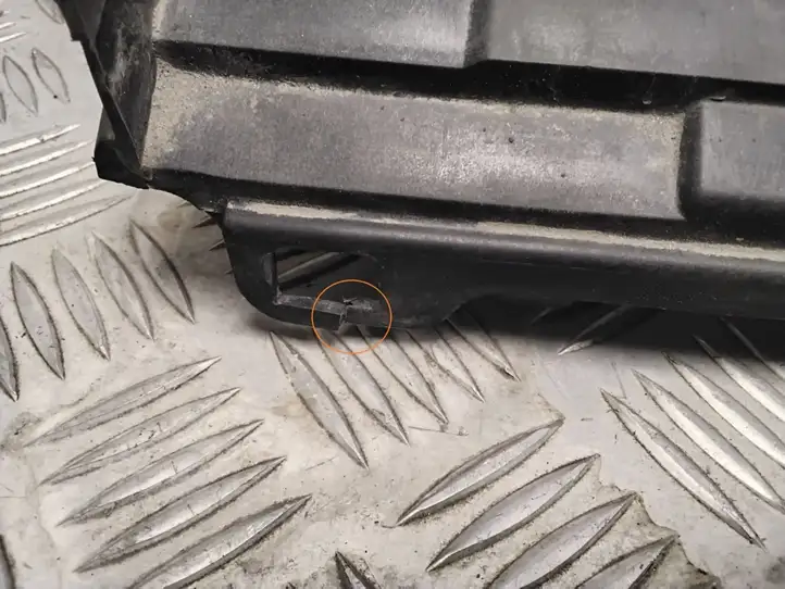Tesla Model X (2015 - 2021) 103485300F Другая часть кузова — фото 4