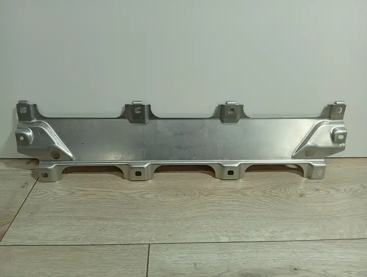 BMW iX (2021 - ) 51648737030 Передняя распорка кузова — фото 3