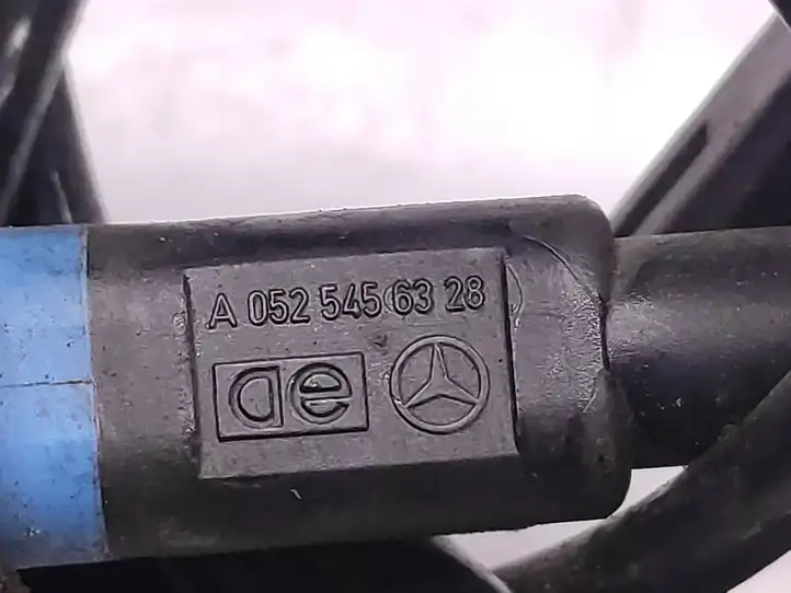 Mercedes-Benz Sprinter W906 (2006 - 2018) A9065400334 Датчик износа тормозных колодок — фото 5