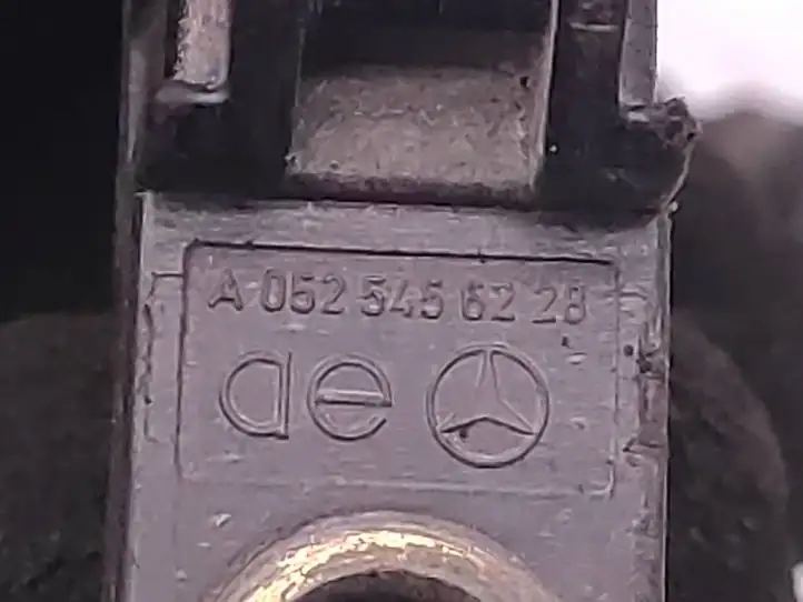 Mercedes-Benz Sprinter W906 (2006 - 2018) A9065400334 Датчик износа тормозных колодок — фото 9