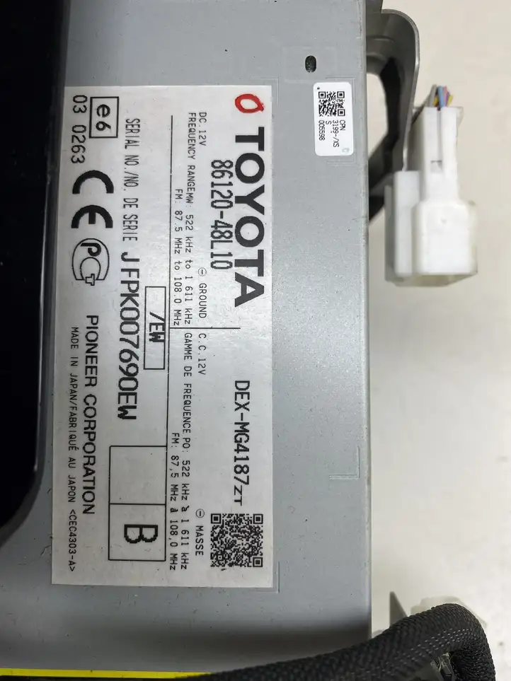 Lexus RX 450H (2008 - 2012) 8612048L10 Блок Hi-Fi аудиосистемы — фото 4