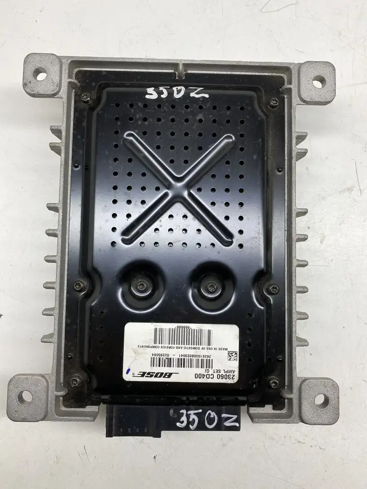 Nissan 350Z (2001 - 2009) 28060CD400 Усилитель звука — фото 3