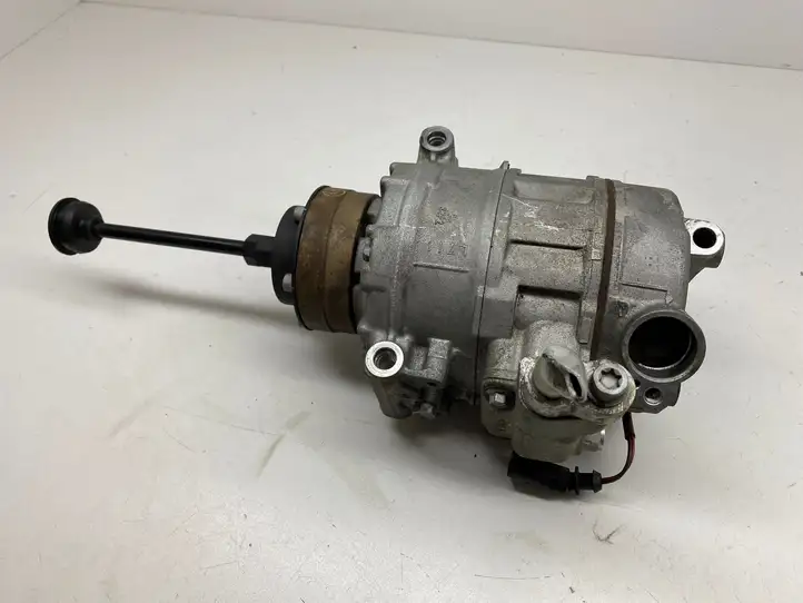 Audi A4 S4 B7 8E 8H (2004 - 2009) 4F0260805L Компрессор (насос) кондиционера воздуха — фото 3