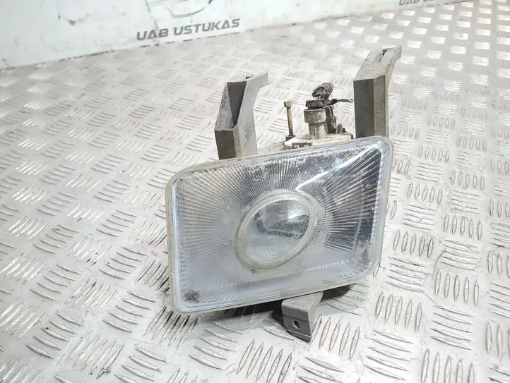Opel Vectra B (1999 - 2002) 90585030 Передняя противотуманная фара — фото 1