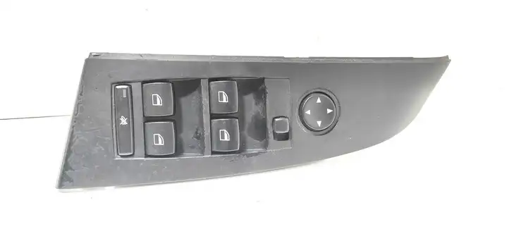 BMW 5 E60 E61 (2004 - 2010) 6951924 Кнопка стеклоподъемников — фото 1