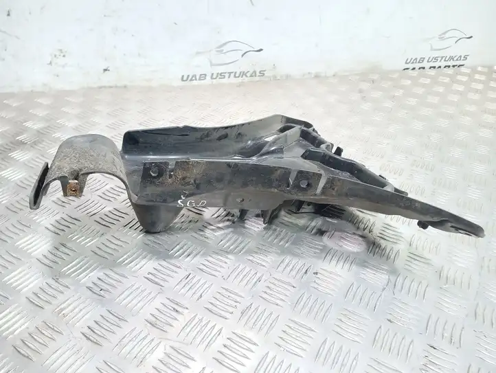 BMW 5 E60 E61 (2004 - 2010) 7060796 Кронштейн заднего бампера — фото 2