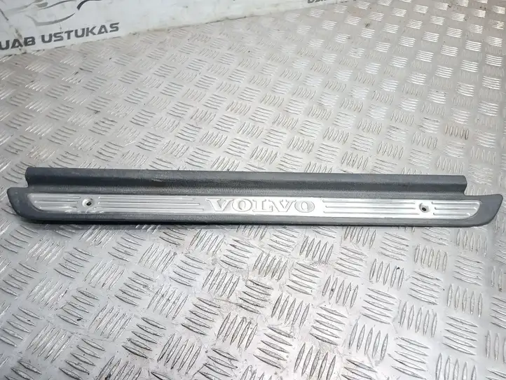 Volvo S40, V40 (2000 - 2004) 30818421 Внутренняя отделка переднего порога — фото 1