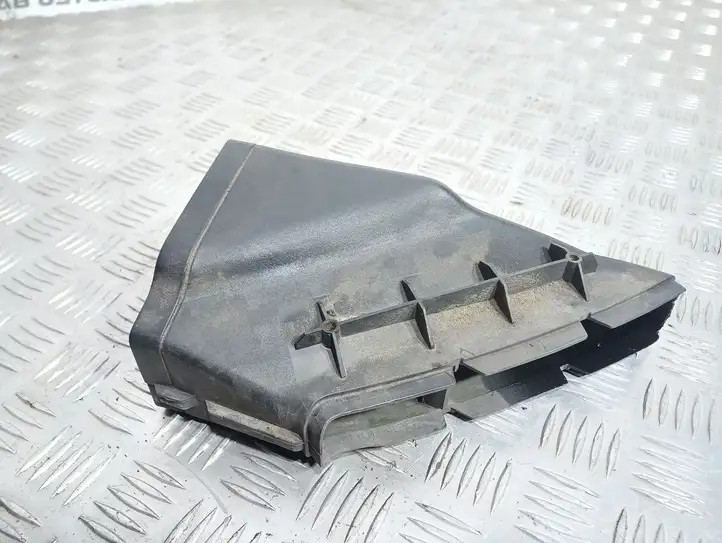 Audi A6 S6 C6 4F (2008 - 2011) 4F0129618J Детали воздухозаборника — фото 1