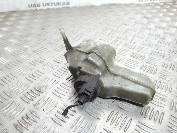 Volkswagen PASSAT B7 (2011 - 2014) 3C2611301 Бачок тормозной жидкости — фото 1