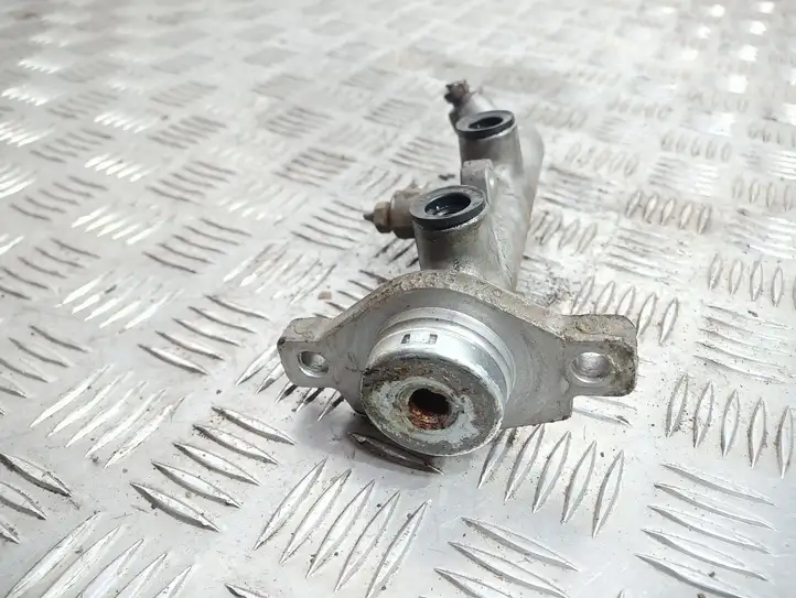 Nissan Primera (2001 - 2008) 22486579 Главный тормозной цилиндр — фото 1