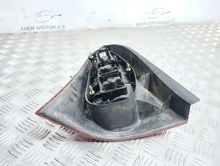 Mercedes-Benz A W168 (1997 - 2004) 1838200264R Задний фонарь в кузове — фото 5