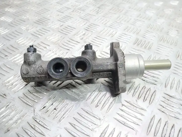 Seat Ibiza III (6L) (2002 - 2008) 20FTE Главный тормозной цилиндр — фото 1