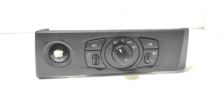 BMW 5 E60 E61 (2004 - 2010) 6963737 Включатель фонарей — фото 1
