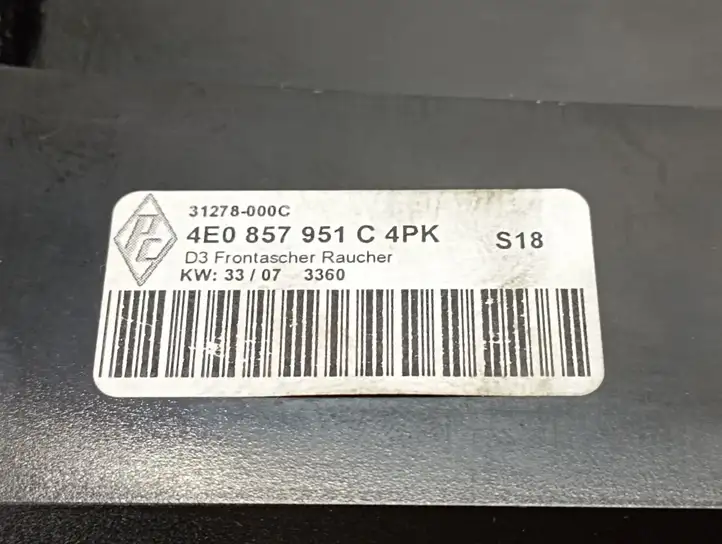 Audi A8 S8 D3 4E (2007 - 2010) 4E0857951C Передняя пепельница — фото 6