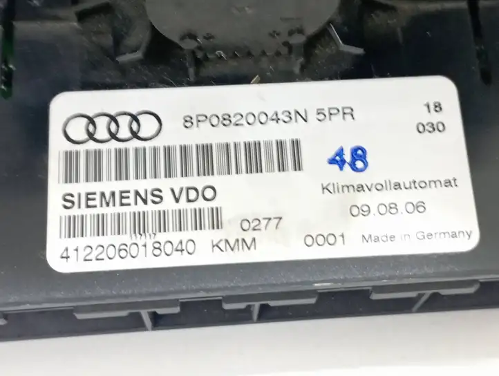Audi A3/S3 8P (2004 - 2008) 8P0820043N Блок управления климат-контролем — фото 4