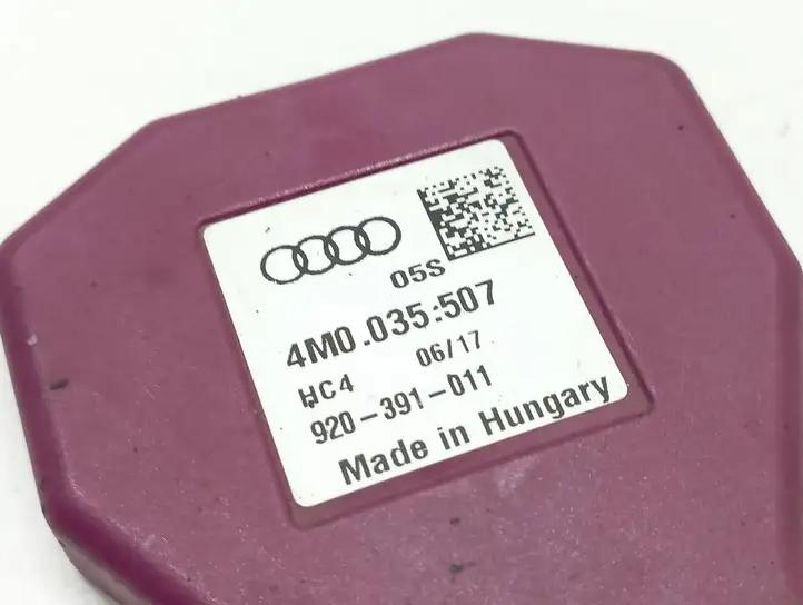 Audi A4 S4 B9 (2015 - 2019) 4M0035507 Антенна Bluetooth — фото 4