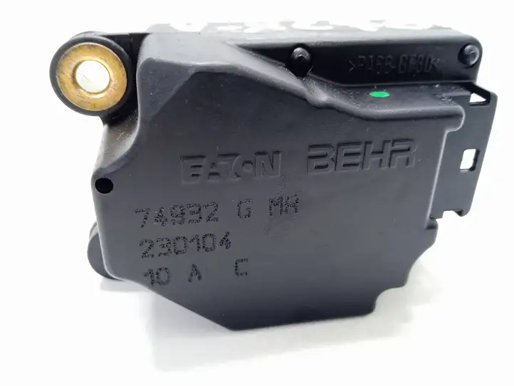 Volvo XC70 (2004 - 2007) 74932G Двигатель задвижки потока воздуха — фото 4