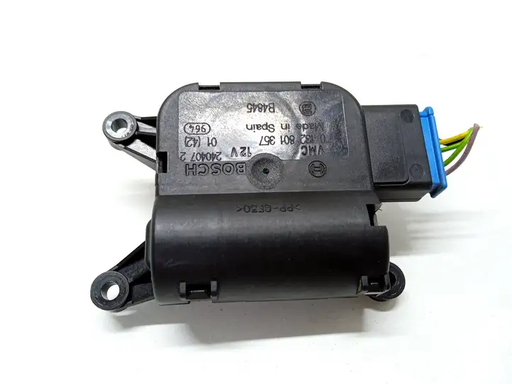 Skoda Roomster (5J) (2006 - 2010) 0132801357 Двигатель задвижки потока воздуха — фото 1