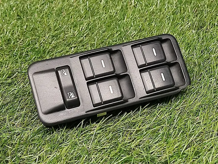 Land Rover Range Rover Sport L320 (2005 - 2009) YUD501540 Блок кнопок стеклоподъемников — фото 1