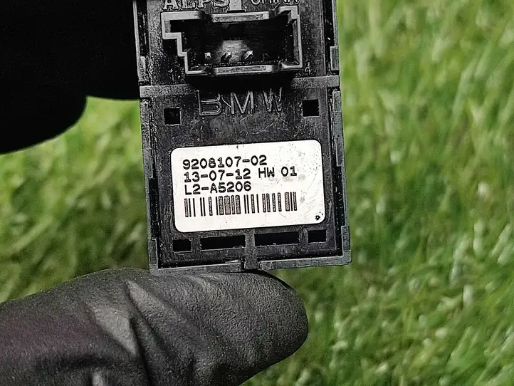 BMW 3 F30 F35 F31 (2012 - 2018) 9208107 Блок кнопок стеклоподъемников — фото 3