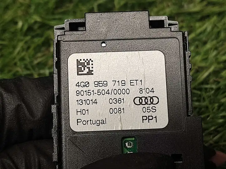 Audi A6 C7 (2011 - 2014) 4G0959719 Другие включатели / ручки/ переключатели — фото 4