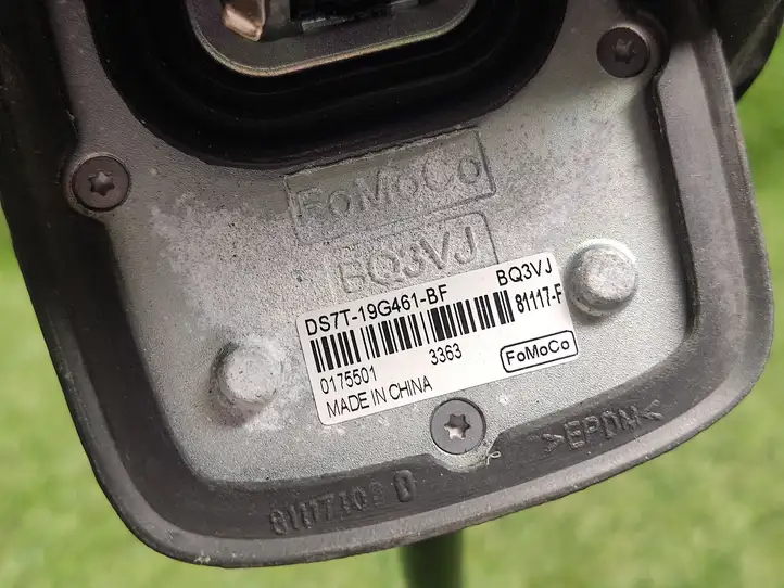 Ford Fusion II (2013 - ) DS7T19G461BF GPS антенна — фото 2