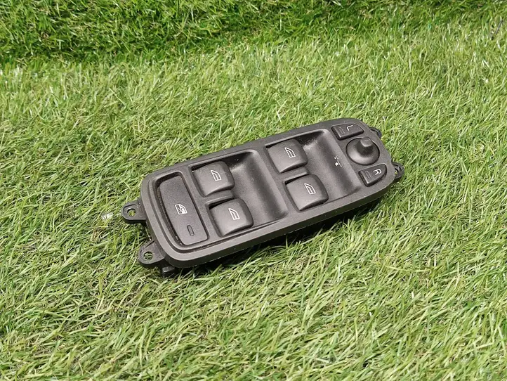 Volvo S60 (2010 - 2013) 31334346 Кнопка стеклоподъемников — фото 1