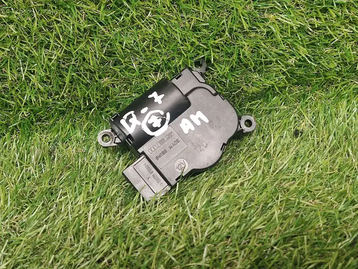 Audi Q7 4L (2005 - 2009) 7L0907511AG Двигатель задвижки потока воздуха — фото 1